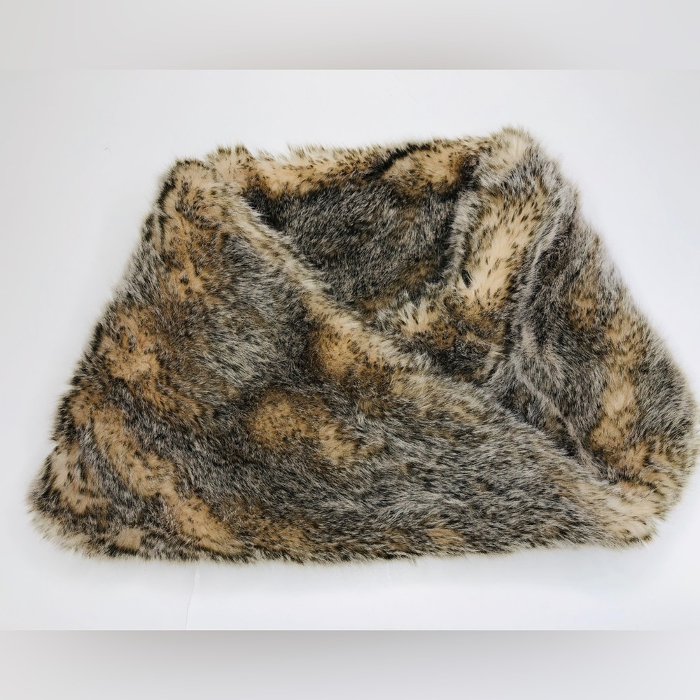 Aerie Real Obsessed Faux Fur Infinity Scarf Brown Gray by American Eagle